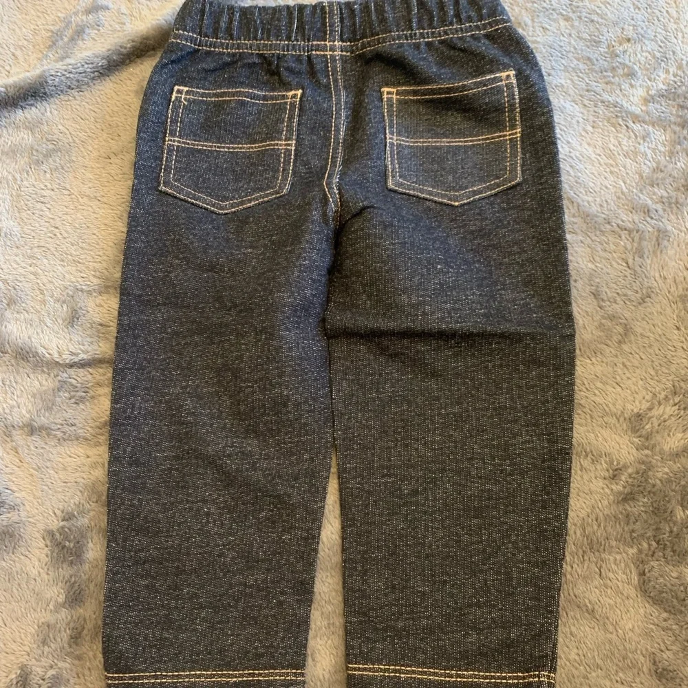 Lot of 3 Carters pants size 12 months